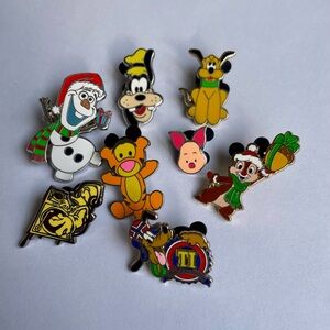 Disney Characters Trading Pin Lot (8)- Olaf, Goofy, Pluto, Tigger, Piglet & More